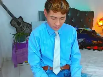 Watch Live Sex Cams with _santi2 - Chaturbate