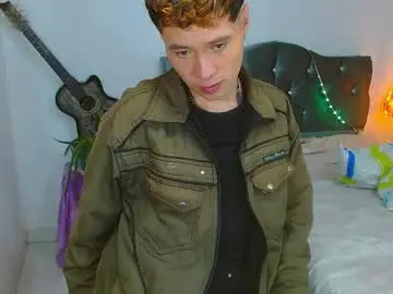 Live Sex Cam with _santi2 - Chaturbate