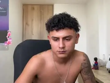 Best live sex cam show with bob_pettersonn - Chaturbate