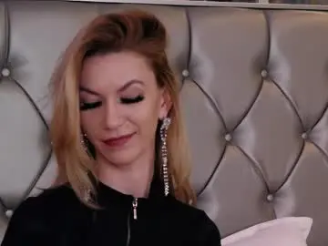 Live Sex Cam with mayahales - Chaturbate