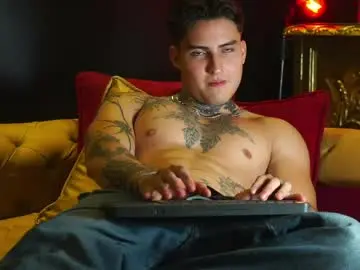 Live Porn with dantecoppolaa - Chaturbate