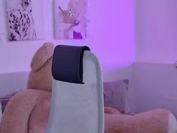 Best live sex cam show with aurorawrenfield - Chaturbate