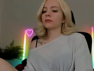 Best live sex cam show with aurorawrenfield - Chaturbate