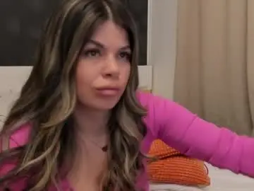 Live Sex Cam with elisetyler89 - Chaturbate