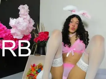 Sex Cam with sophie_moo - Chaturbate