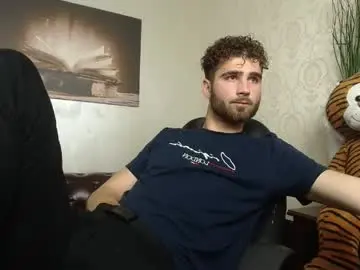 Live Sex with kyloeast - Chaturbate