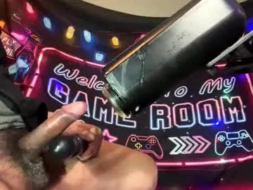 Live Porn with toysformycock - Chaturbate