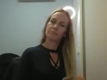 Live Sex with crazyanny - Chaturbate