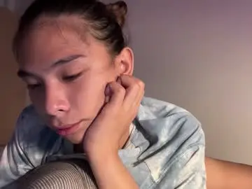 Live Porn with foeheart - Chaturbate