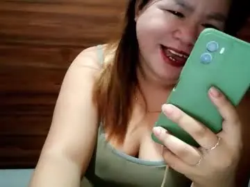 Sex Cam with sexy_mamamia - Chaturbate