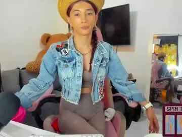Sex Cam with laurencesophiets - Chaturbate