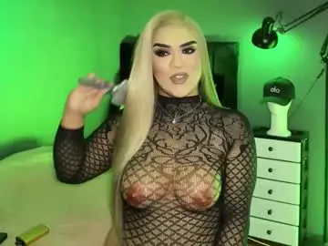 Free Live Porn with suckablecockoffreya - Chaturbate