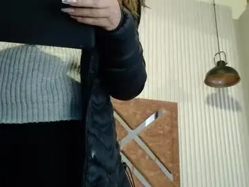 Live Sex with _isaabellaa - Chaturbate