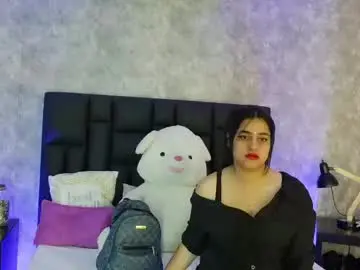Live Porn with crystalboow - Chaturbate