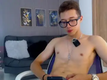 Sex Chat with skinny_bigcock20 - Chaturbate