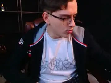 Adult Webcams with felixstark - Chaturbate