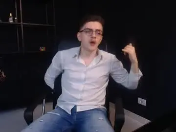 Adult Webcam with felixstark - Chaturbate
