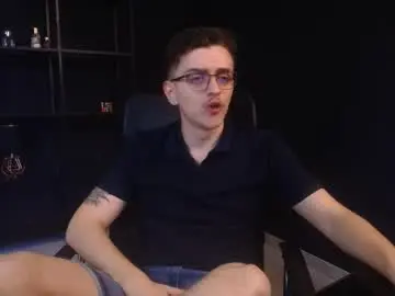Live Sex with felixstark - Chaturbate