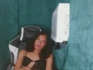 Live Sex Cam with hottiest_luna - Chaturbate