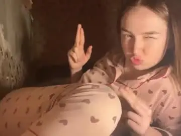 Watch Live Sex Cams with margopesavento - Chaturbate