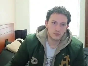 Free Live Porn with danruiz33 - Chaturbate