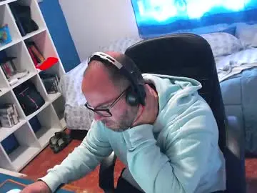 Adult Webcam with ravingr3d3 - Chaturbate