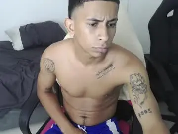 Best live sex cam show with kings_latins - Chaturbate