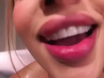 Nude Webcam with nina_mon - Chaturbate