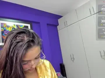 Nude Webcam with jade_lovv - Chaturbate