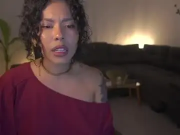 Live Sex with kyria__1 - Chaturbate