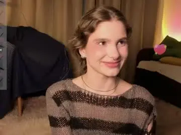 Live Sex with rosalvaulman - Chaturbate