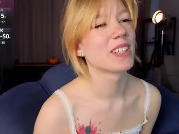 Sex Cam with too_cute_blonde_girl - Chaturbate