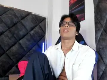Private Sex Chat with liamkron - Chaturbate