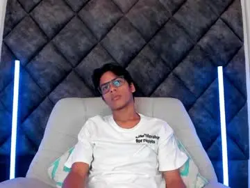 Best live sex cam show with liamkron - Chaturbate