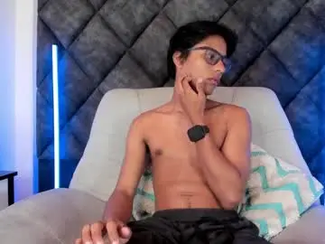 Adult Video Chat with liamkron - Chaturbate