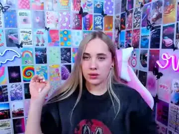 Sex Cam with miamilas - Chaturbate
