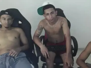 Live Sex Cam with alphas_latins - Chaturbate