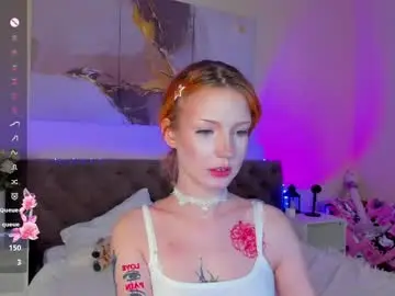 Live Sex Cam with hey_lexy - Chaturbate