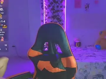 Best live sex cam show with elara_green - Chaturbate