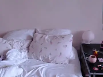 Sex Chat with katie_deville - Chaturbate