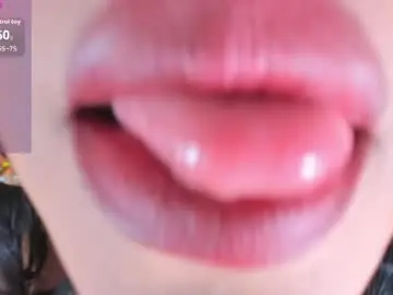 Live Sex Cam with emma_bakker_ - Chaturbate