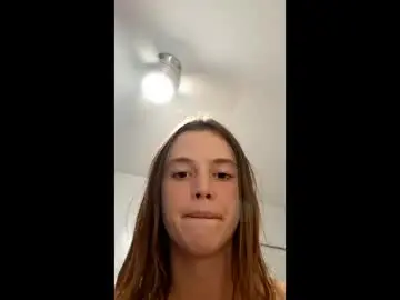 Free Porn Cam with hellokitten123 - Chaturbate