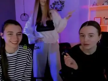 Sex Cam with _mila_fire - Chaturbate