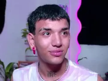 Best live sex cam show with deiby_apolo - Chaturbate