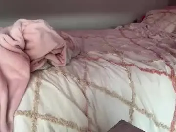Nude Webcam with lydiaowen - Chaturbate