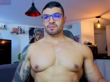 Nude Webcam with peterjack7 - Chaturbate