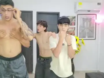 Sex Cam with masters_sexx - Chaturbate