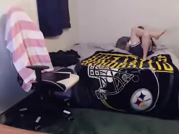 Sex Cam with kuggy570 - Chaturbate