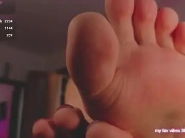 Nude Webcam with juliette_sunshine - Chaturbate