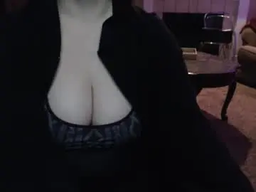 Adult Video Chat with skyblu1 - Chaturbate